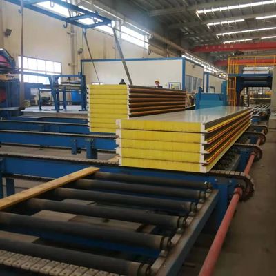 Modern Fireproof Glasswool Sandwich Panel For Soundproof Thermal Insulation
