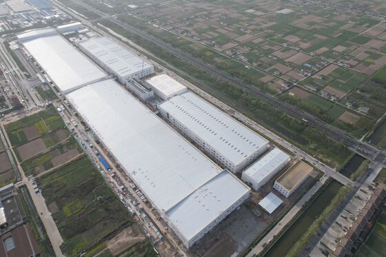 Modular pre‑drilled steel frame construction assembled‑on‑site industrial plant multi‑function workshop logistics storage house with matched building accessories