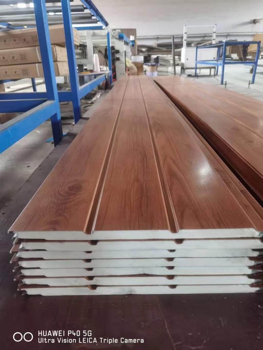 Decorative Puf Insulated Roofing Sheets Aluminium Foam Sandwich Panels